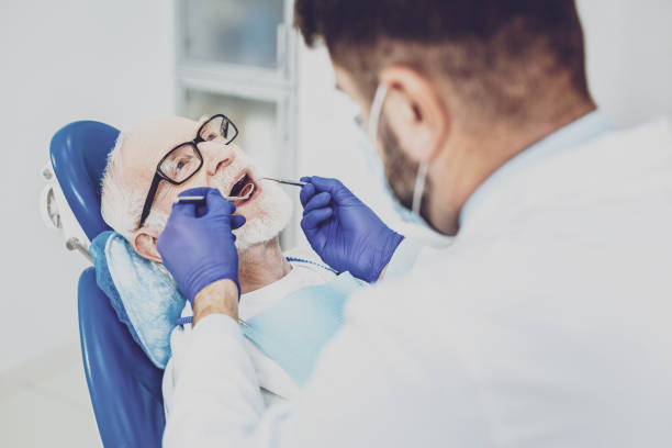 Best Emergency Tooth Extraction in Emerd Mountain, AL